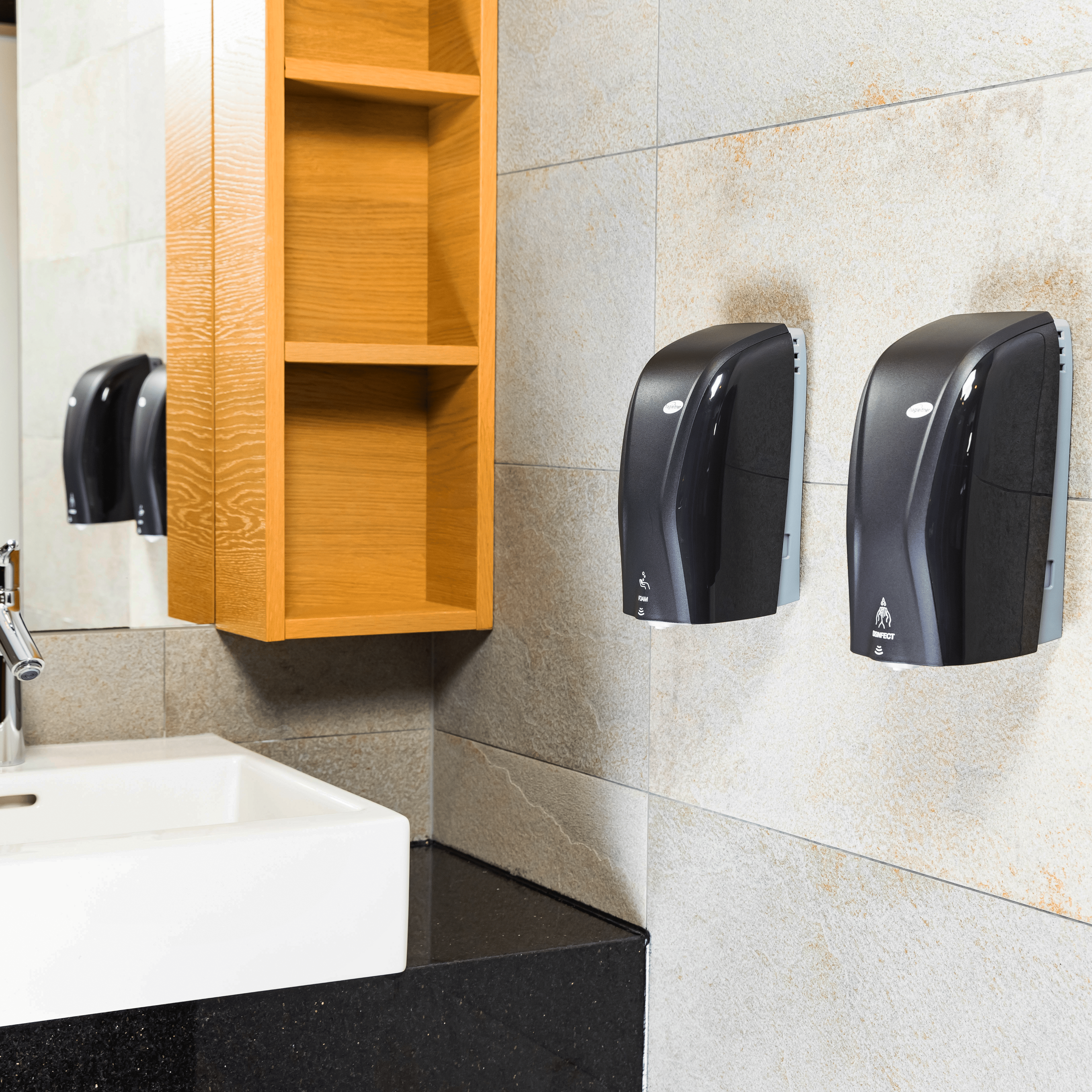 4110220867_producttrailer_02_4